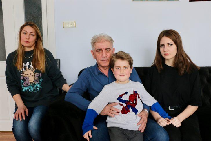 Eskişehir'de yaşayan Ukraynalı aile yakınları için üzüntü duyuyor G1