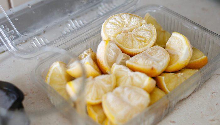 Limonu dondurduktan sonra olacaklara inanamayacaksınız