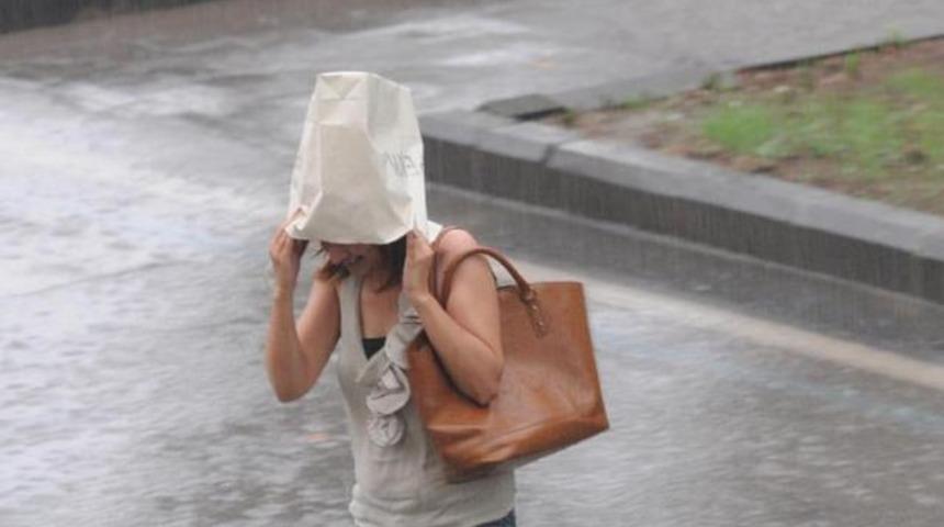 Yağışlar Türkiye genelinde etkisini sürdürecek