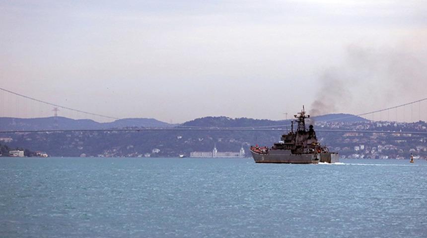 SON DAKİKA! Türkiye boğazları Rus gemilerine kapatma kararı almadı