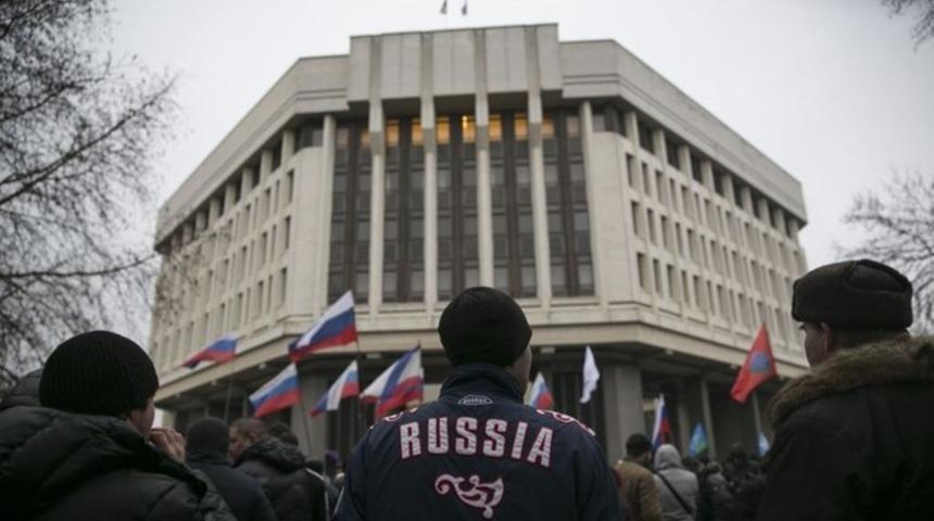 Kırım'da parlamentodan flaş karar