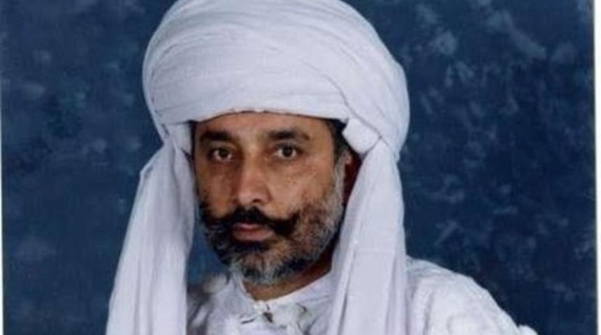 Politikacının evinde zindan çıktı