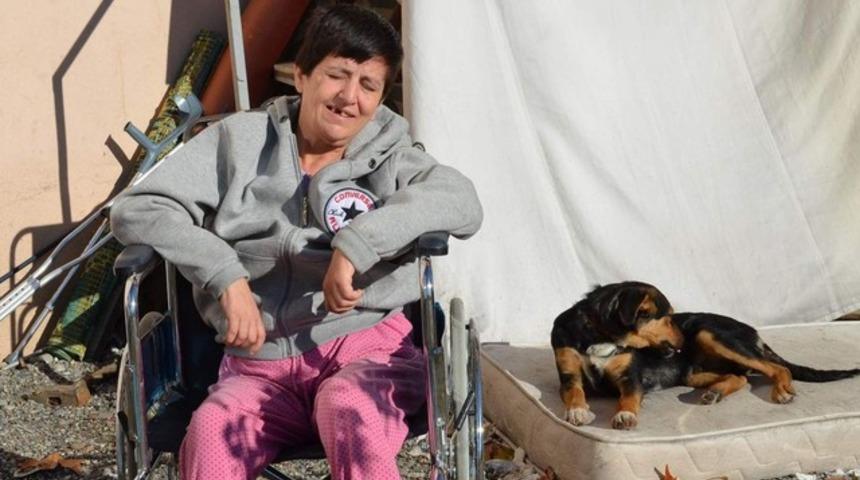 Fel&ccedil;li annesini hurdacıya bırakıp ka&ccedil;tı