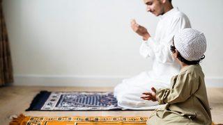 Tesbih namazı kaç rekattır? Tesbih namazı nasıl kılınır? Tesbih namazı hangi vakit kılınır? 