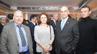 Turhan Çömez, Londra'da görüntülendi