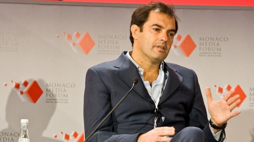 Yahoo'da büyük deprem