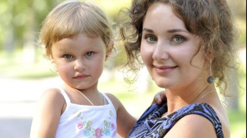 Anna Nikolskaya 6 yılda boşanabildi