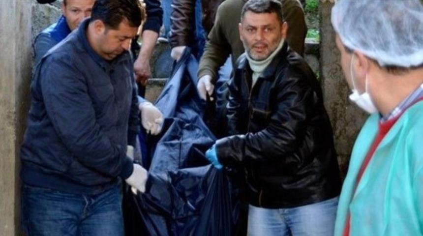 Emekli astsubay evinde ölü bulundu