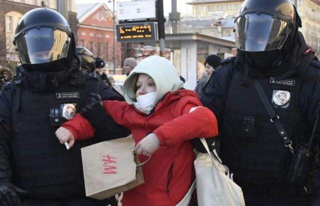 Rusya da Ukrayna savaşına karşı çıkanların sayısı artıyor: Savaşa sessiz kalmak utanç verici 2