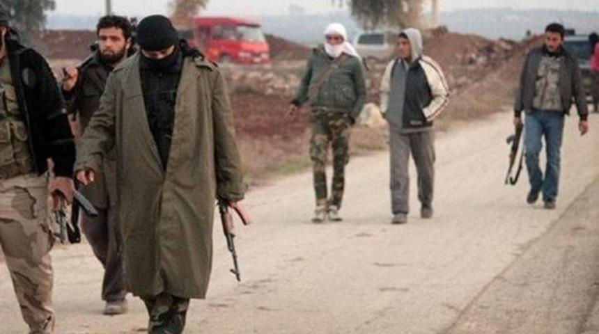 IŞİD, Yezidi il&ccedil;esi Şengal'i ele ge&ccedil;irdi