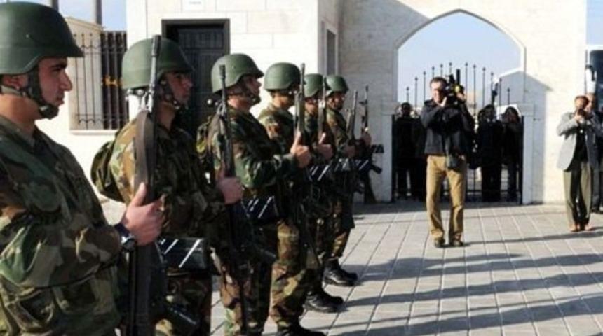 S&uuml;leyman Şah T&uuml;rbesi &ccedil;evresinde şiddetli &ccedil;atışmalar