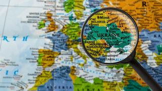 Ukrayna tarihinin en büyük sınavını veriyor! Avrupa'dan destek, Doğu'dan Ruslar geliyor