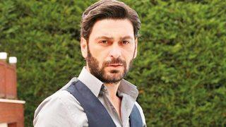 Ozan Akbaba kimdir, aslen nereli? Ozan Akbaba kaç yaşında ve evli mi? İşte rol aldığı diziler!