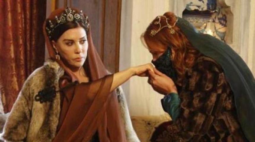 Nebahat &Ccedil;ehre kimdir?