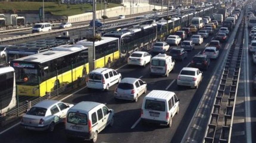 İstanbul'da bug&uuml;n bu yollara dikkat