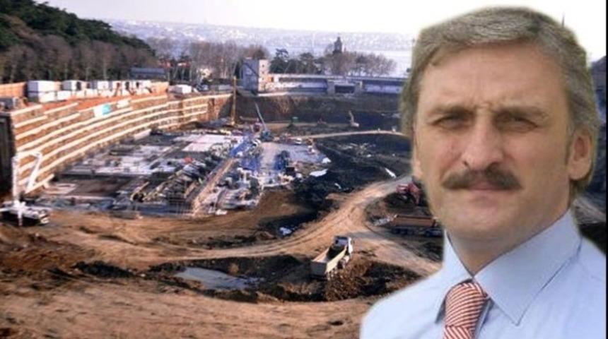 Tapesi düştü ama farkına varmadı