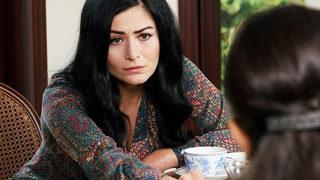 Deniz Çakır'ın yeni sevgilisiyle gece yarısı çiçekçi arayışı! 