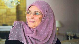 Şule Yüksel Şenler kimdir? Ölüm sebebi nedir? Şule Yüksel Şenler kaç yaşında hayatını kaybetti? Eserleri nelerdir?