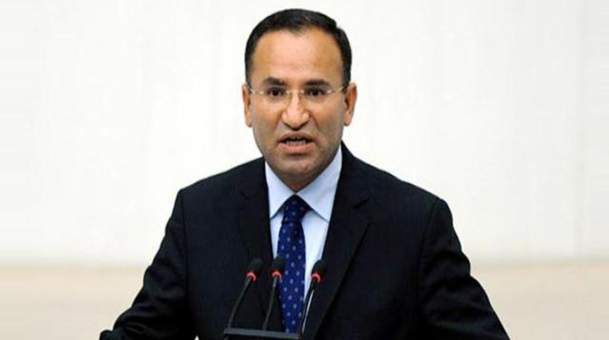 Bekir Bozdağ kimdir?