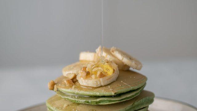 Vitamin ve mineral takviyesi: 3 değişik bol proteinli muzlu atıştırmalık tarifi