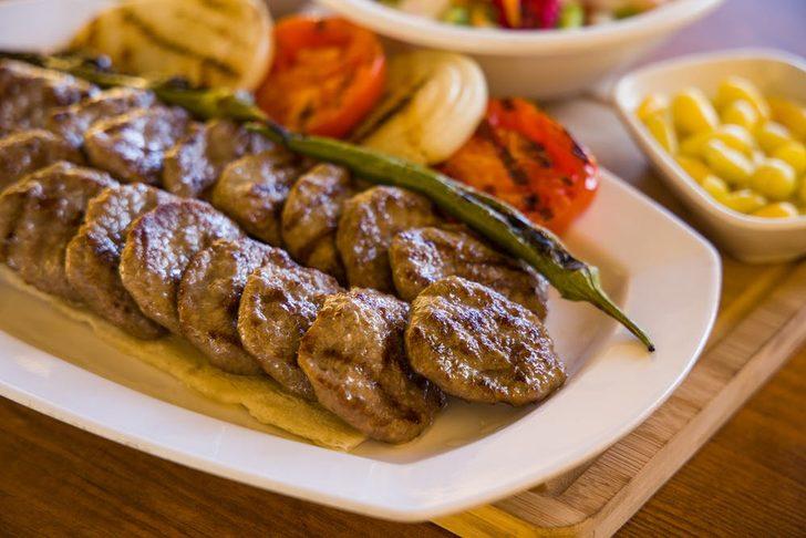 Lezzetin hakkını verelim: Diğerlerinin gölgesinde kalan leziz Bolu köftesi tarifi