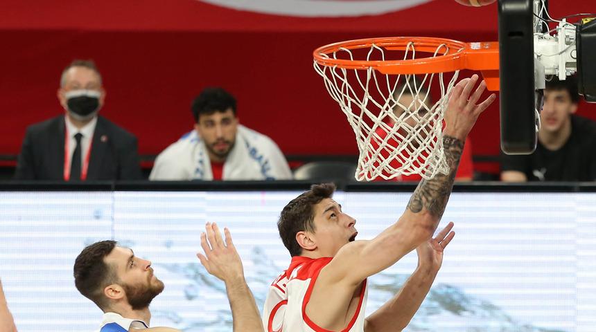 Türkiye A Milli Basketbol Takımı, Yunanistan'a mağlup oldu!