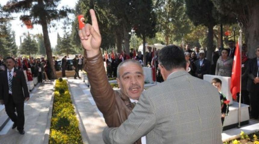 Acılı babadan Bakan'a isyan!