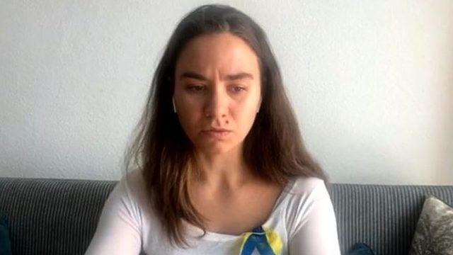 Liza Graç 10 aylık kızıyla Almanya'ya gitti