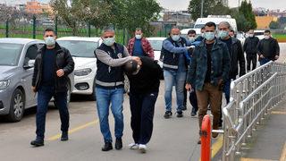 Adana'da kanlı gasp! Arkadaşlarını öldürüp ormana gömmüşler