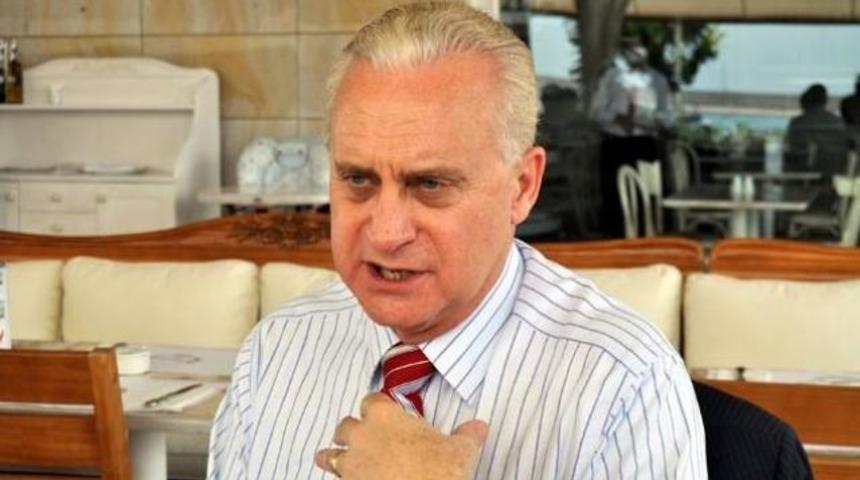 'T&uuml;rkiye G&uuml;len'in iadesini istedi'