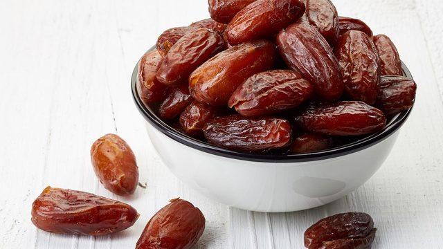 Bildiklerinizi unutun: Hurma kilo aldırır mı? Hurmanın faydaları nelerdir?