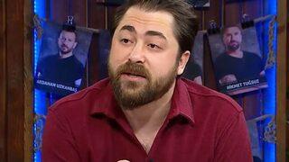 Survivor Ekstra sunucusu Semih Öztürk'ün eşi Kurretülayn Matur sırt dekolteli pozunu paylaştı! 'Çok seksi'