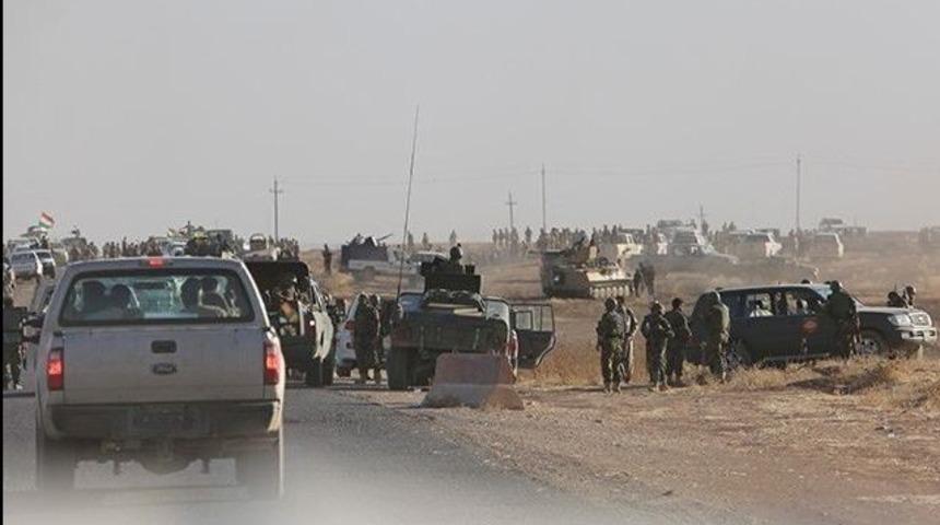 Irak savaş uçakları, Mahmur çevresini bombalıyor