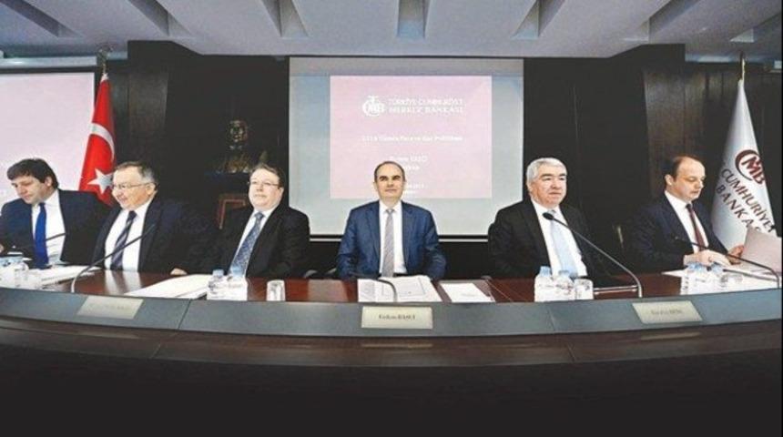 Merkez Bankası'ndan tarihi faiz kararı! Dolar ve Euro sert d&uuml;şt&uuml;!