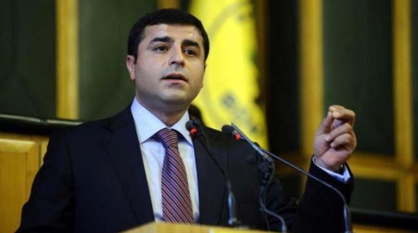 Selahattin Demirtaş'tan &ouml;nemli a&ccedil;ıklamalar