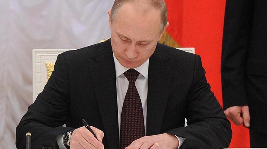 Putin imzaladı, yasaklandı! 10 bin dolar üstü...