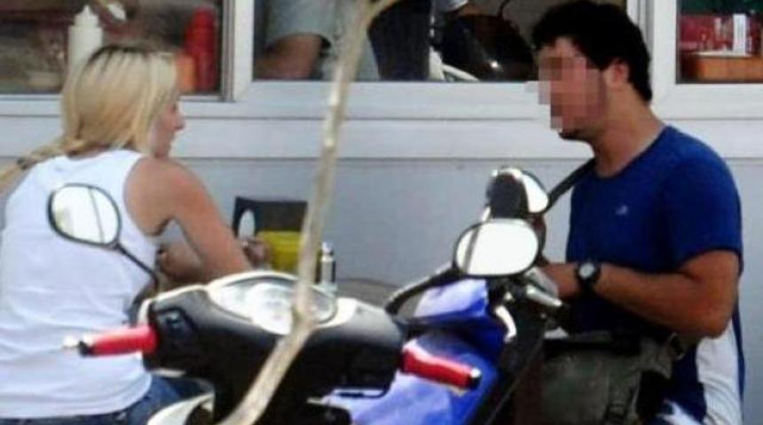 Erkek arkadaşı ormanlık alana terk etti