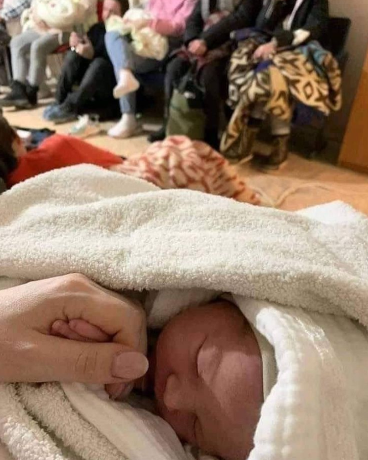 Ukrayna’nın korkusuz First Lady’si! Zelenkskiy’in eşi Olena Zelenska sosyal meyda paylaşımıyla olay oldu G4