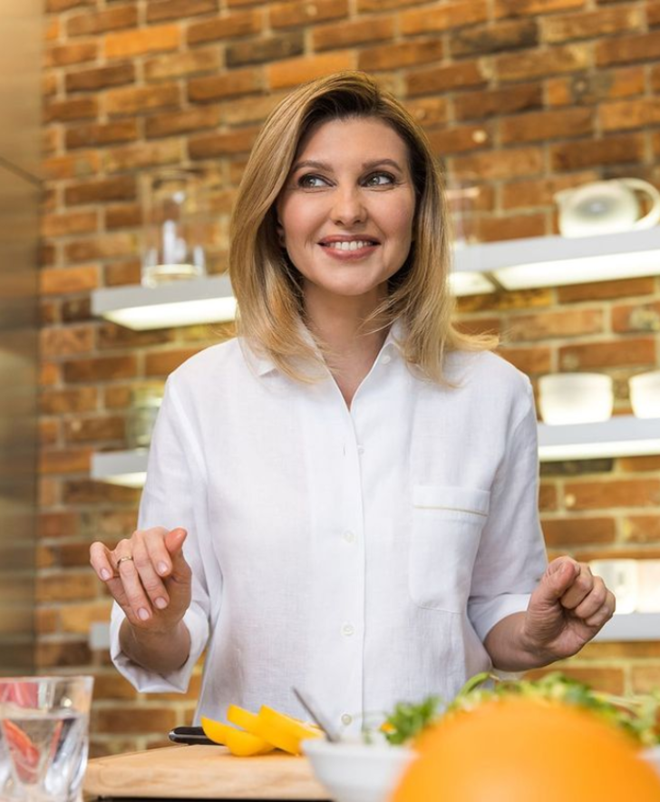 Ukrayna’nın korkusuz First Lady’si! Zelenkskiy’in eşi Olena Zelenska sosyal meyda paylaşımıyla olay oldu G5