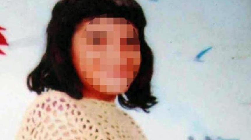 Babam beni d&ouml;rt yıldır erkeklere pazarlıyordu