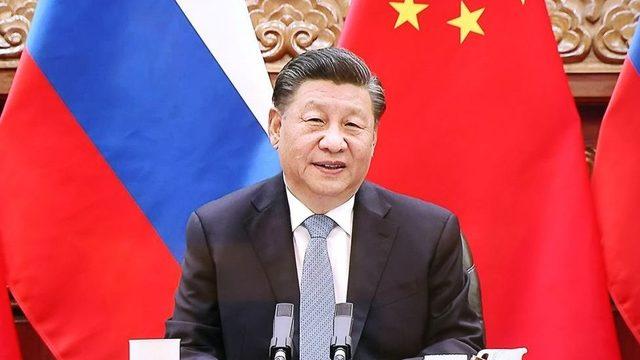 Çin Devlet Başkanı Şi Cinping, 15 Aralık 2021'de Rusya Devlet Başkanı Putin ile video görüşme yaptı.