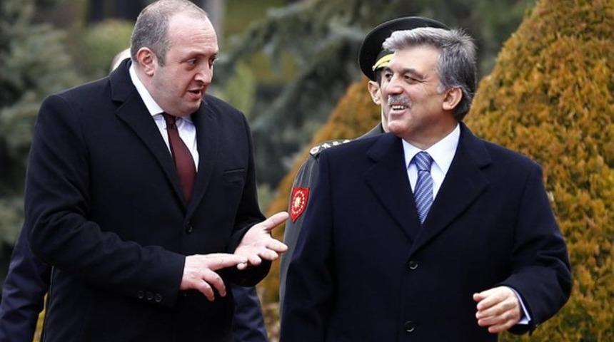 Abdullah G&uuml;l: Yasa &ccedil;ıksın ne yapacağımı g&ouml;r&uuml;rs&uuml;n&uuml;z