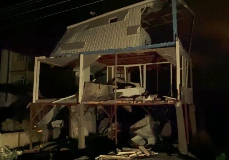 "Bu yaşıma kadar böyle bir şey görmedim" Mahalle gece yarısı bir anda savaş alanına döndü! İşte nedeni... G4