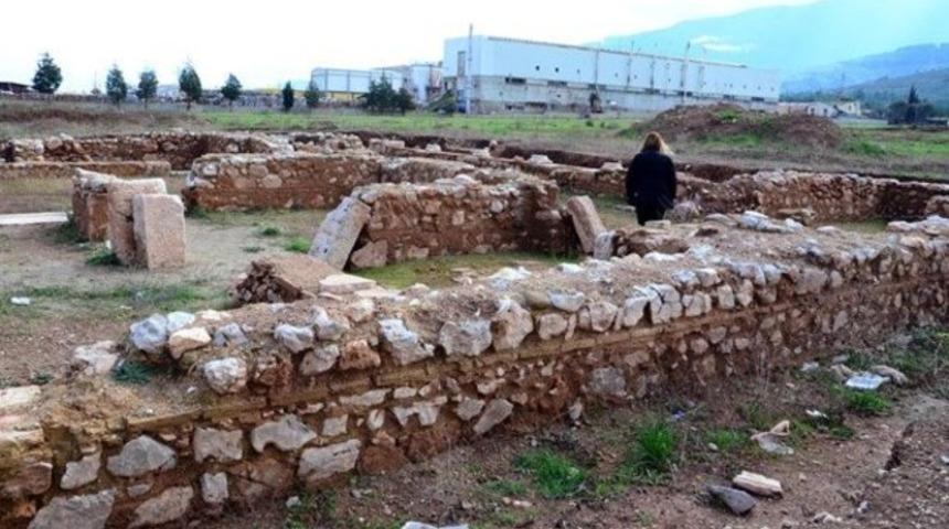 Mozaikler gidiyor, depo geliyor