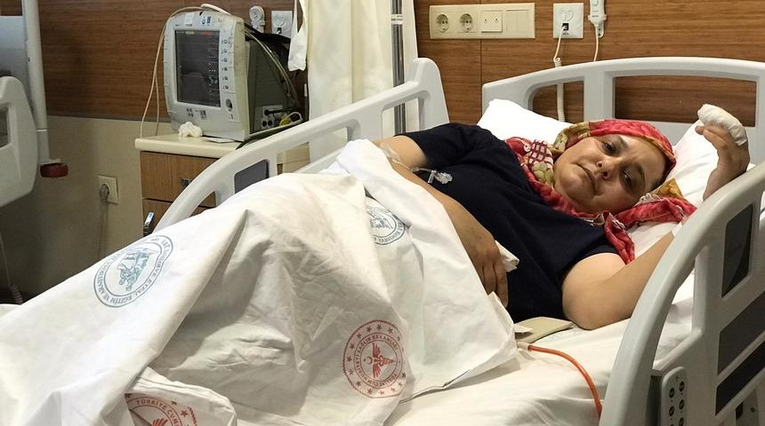 Her satırı korkunç! Yaşadığı dehşeti böyle anlattı: Bıçağı özellikle kalbime doğru saplamaya çalıştı