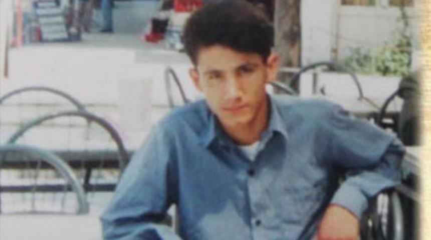 Ailesi &ouml;ld&uuml;ğ&uuml;n&uuml; 9 yıl sonra &ouml;ğrendi