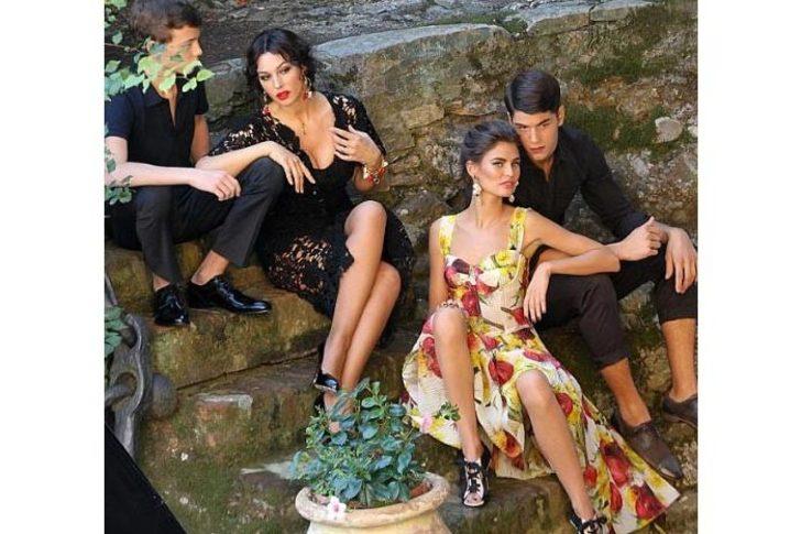 Monica hala çok seksi G5