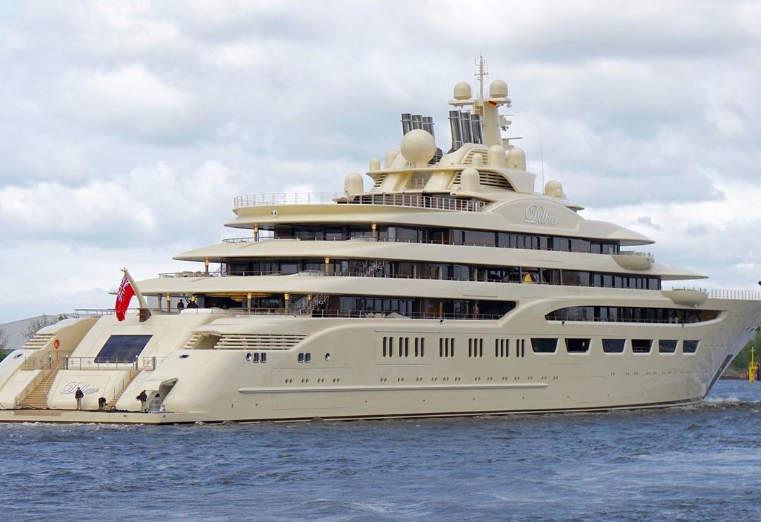 İ&ccedil;inde yok yok! Rus milyarderin 600 milyon dolarlık yatına 'yaptırım' şoku: Almanya el koydu...