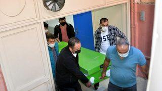 Oğlunu öldüren gelininden şikayetçi olmadı! 'Kudurmuş bir köpek gibiydi'