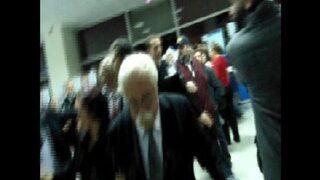 Levent Kırca'nın konuştuğu toplantıda olay